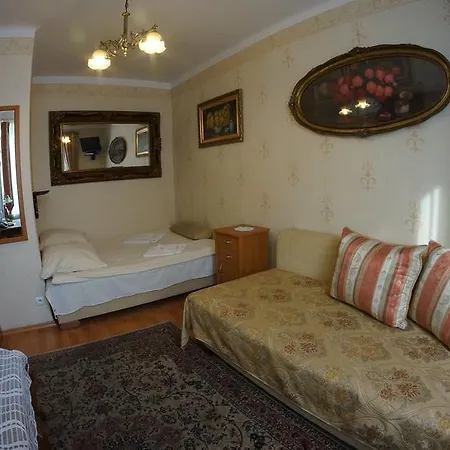 Hostel Florian Budget