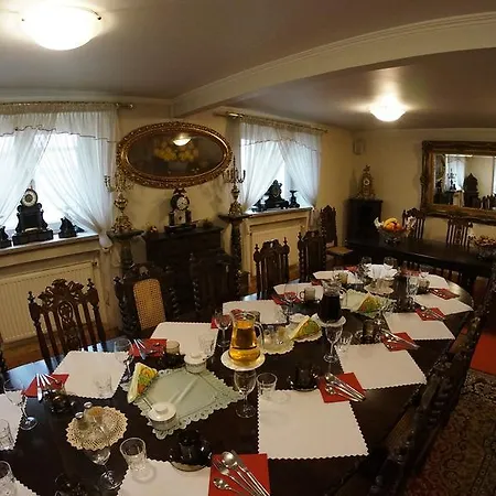 Vandrerhjem Florian Budget *