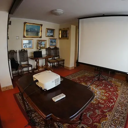 Florian Budget Vandrerhjem *