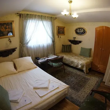 Hostel Florian Budget