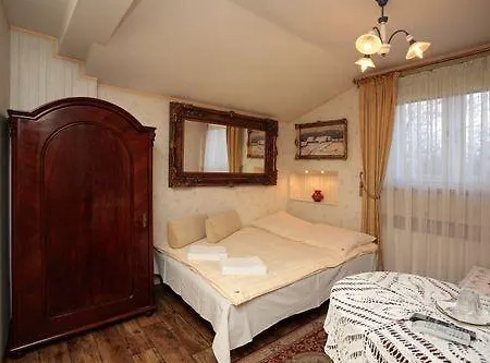 Florian Budget Hostel