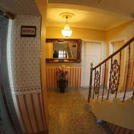 Hostel Florian Budget *