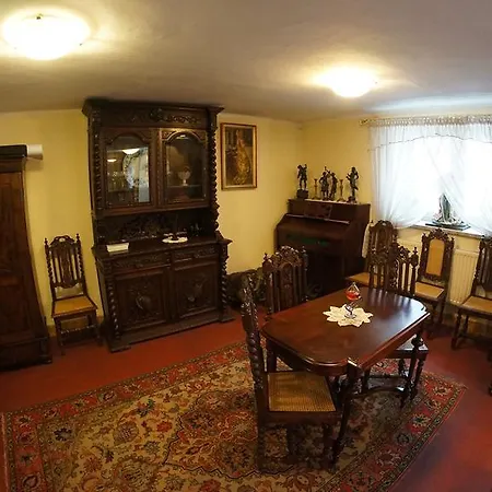 Hostel Florian Budget