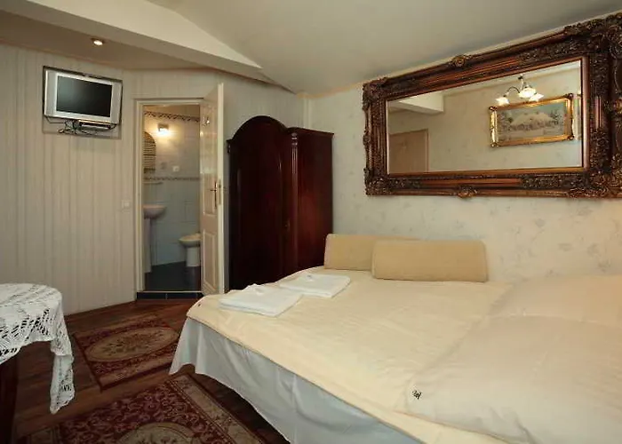 Florian Budget Krakow