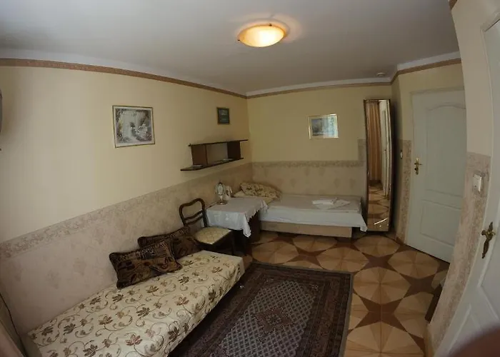 Florian Budget Hostel