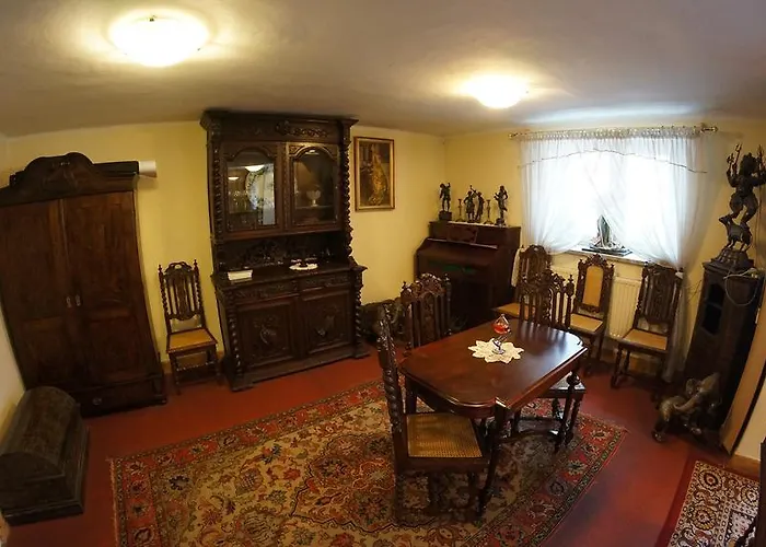 Hostel Florian Budget